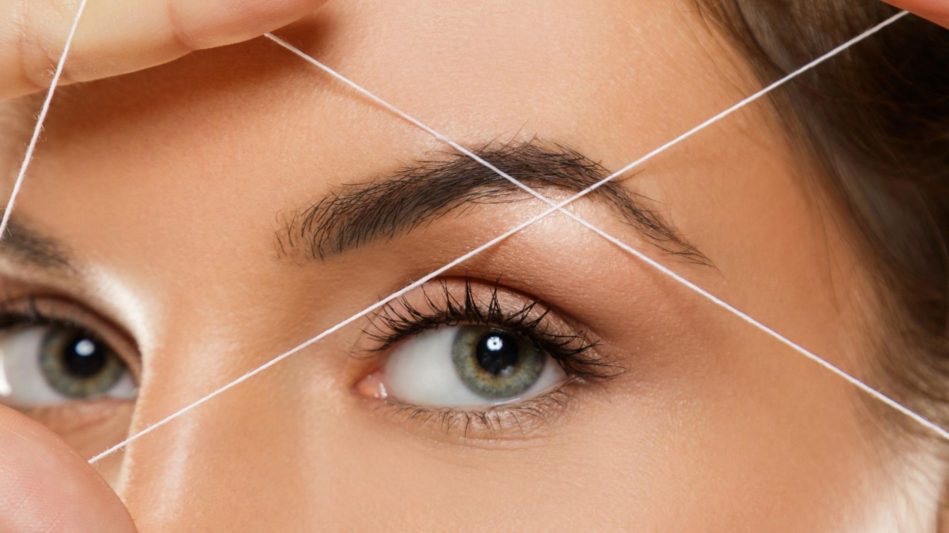 Elegant Eyebrow Shaping